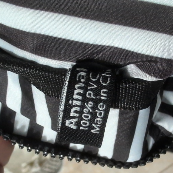 Marc Tetro Boston Terrier Mini Backpack - Picture 7 of 7